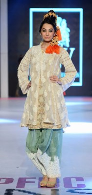 HSY Sher collection PFDC Sunsilk Fashion Week 2014